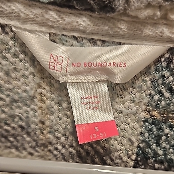No Boundaries Plaid Sherpa Jacket - Picture 2 of 3